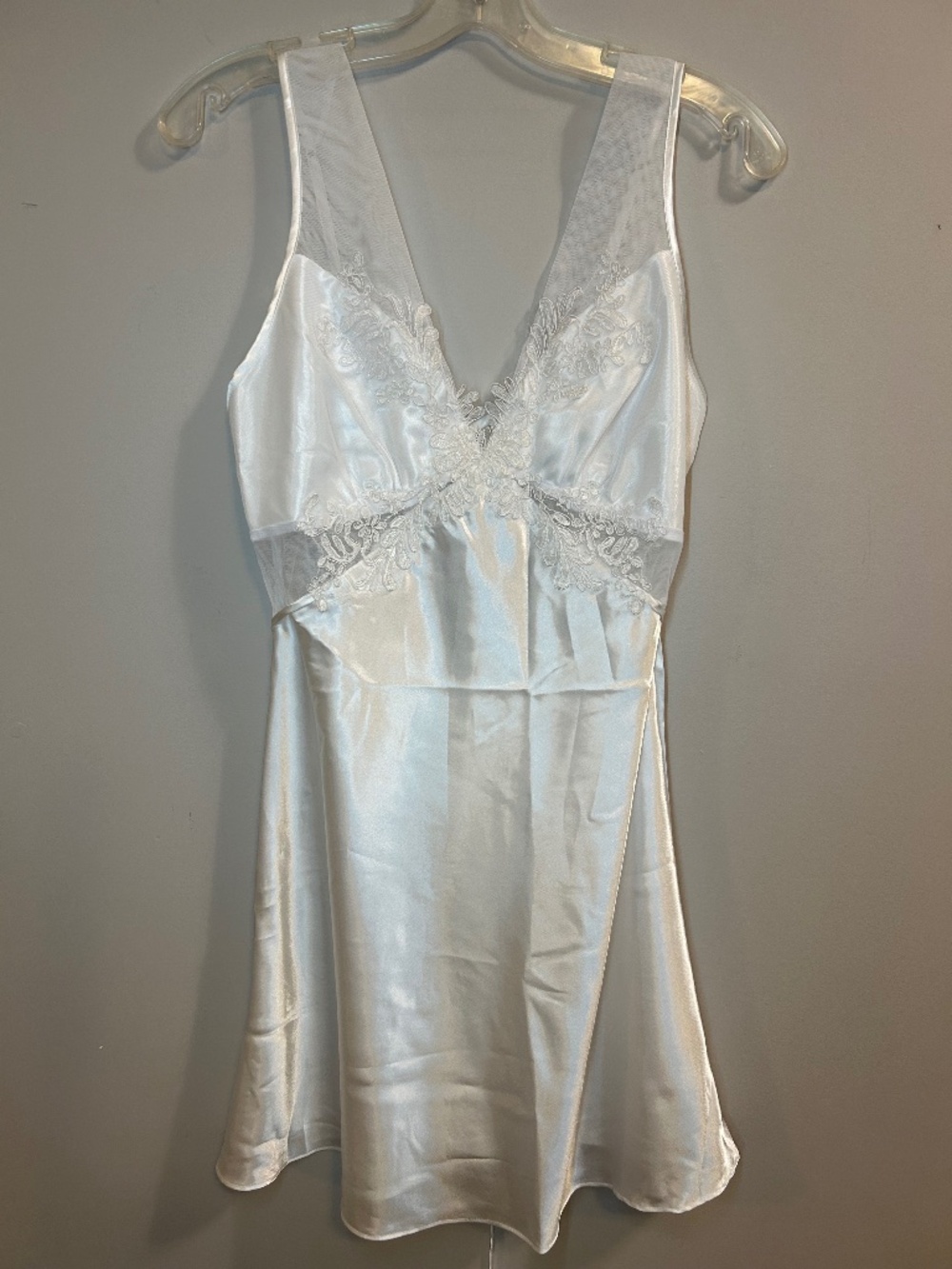 NWT La Vie en Rose Lace and Satin Bridal Lingerie Size M